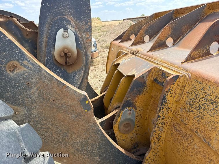 image for item EW4273 2015 John Deere 844K-II wheel loader
