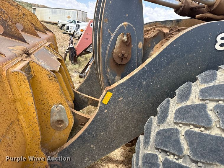 image for item EW4273 2015 John Deere 844K-II wheel loader