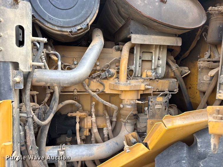 image for item EW4273 2015 John Deere 844K-II wheel loader