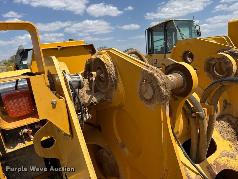 image for item EW4274 2015 John Deere 844K wheel loader