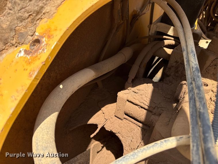 image for item EW4274 2015 John Deere 844K wheel loader