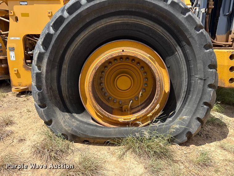 image for item EW4274 2015 John Deere 844K wheel loader