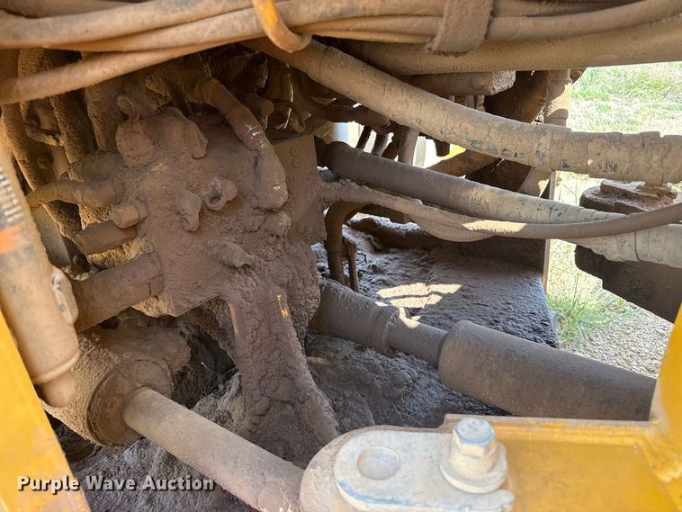 image for item EW4275 2015 John Deere 824K-II wheel loader