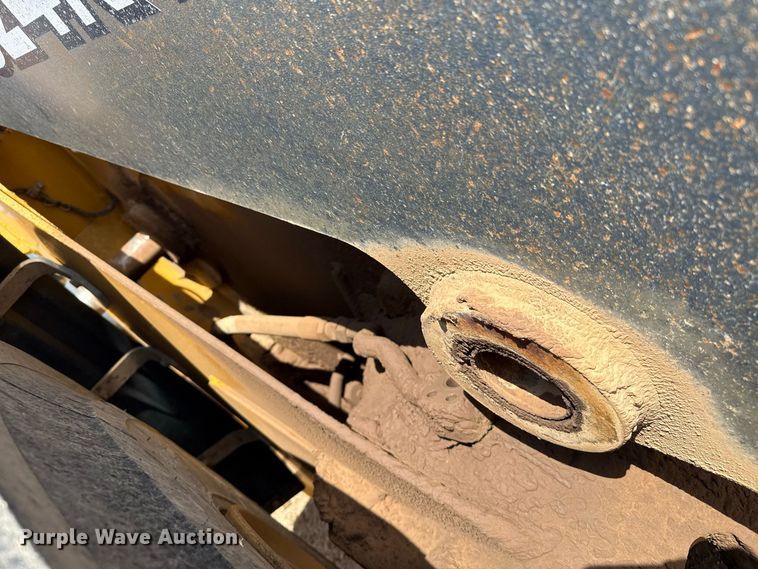 image for item EW4275 2015 John Deere 824K-II wheel loader