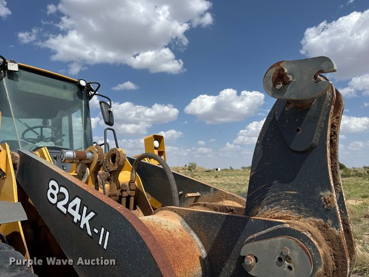 image for item EW4275 2015 John Deere 824K-II wheel loader
