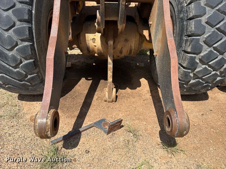 image for item EW4275 2015 John Deere 824K-II wheel loader