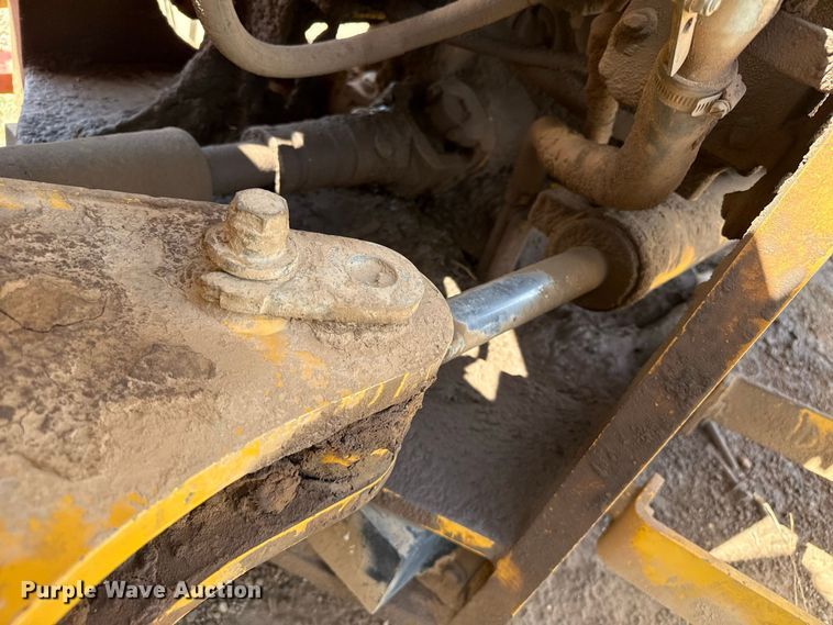 image for item EW4275 2015 John Deere 824K-II wheel loader