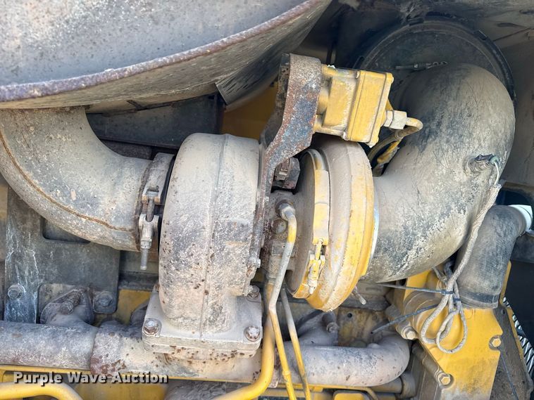 image for item EW4275 2015 John Deere 824K-II wheel loader