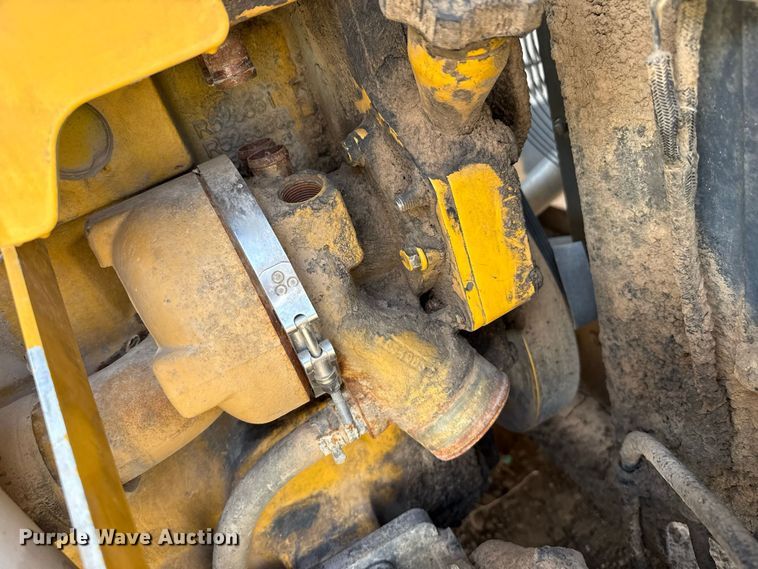 image for item EW4275 2015 John Deere 824K-II wheel loader