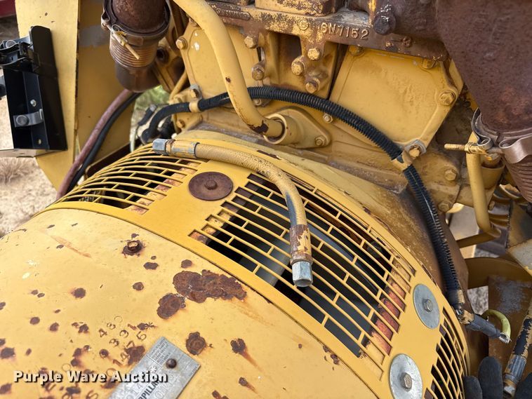 image for item EW4276 2000 Caterpillar generator