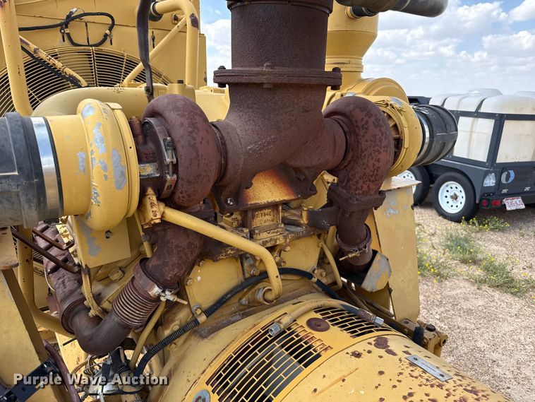 image for item EW4276 2000 Caterpillar generator