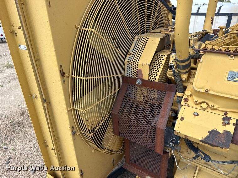 image for item EW4276 2000 Caterpillar generator