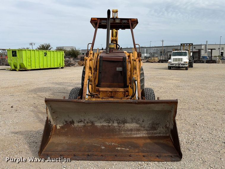 image for item EW8692 1994 Case 580 Super K backhoe