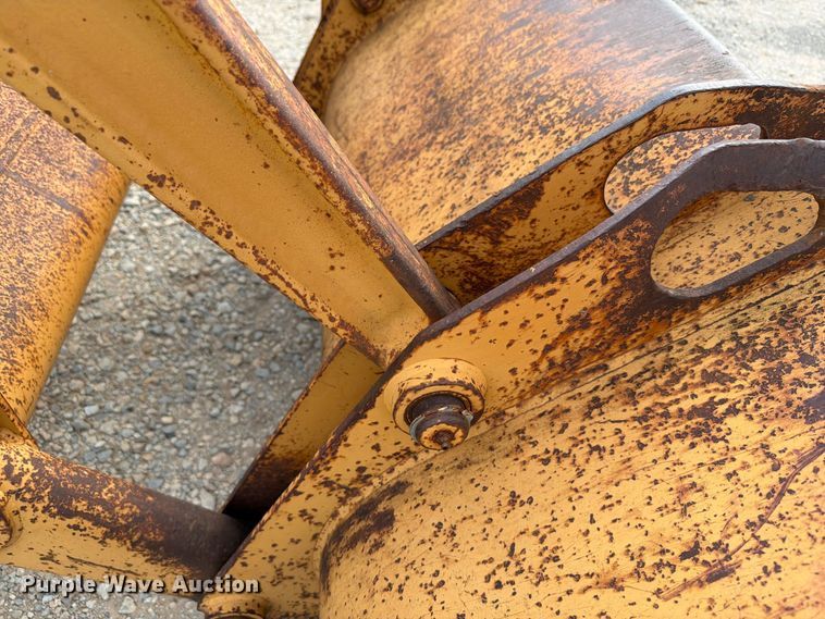 image for item EW8692 1994 Case 580 Super K backhoe