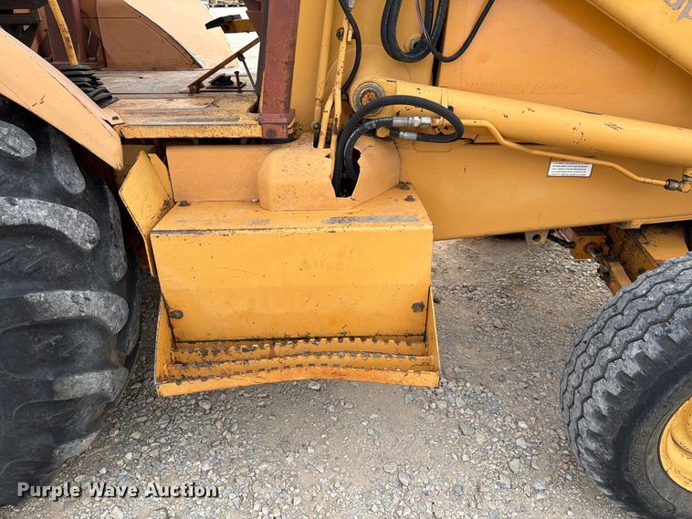 image for item EW8692 1994 Case 580 Super K backhoe
