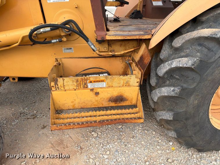 image for item EW8692 1994 Case 580 Super K backhoe