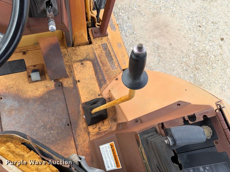 image for item EW8692 1994 Case 580 Super K backhoe