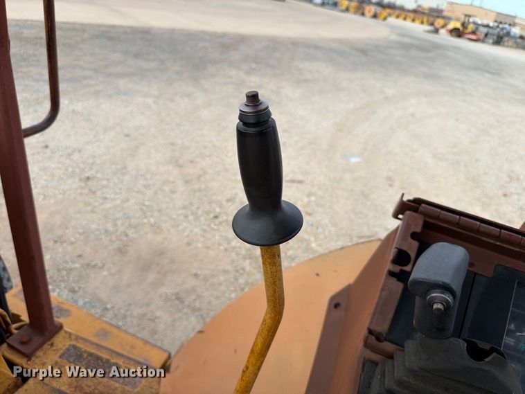 image for item EW8692 1994 Case 580 Super K backhoe