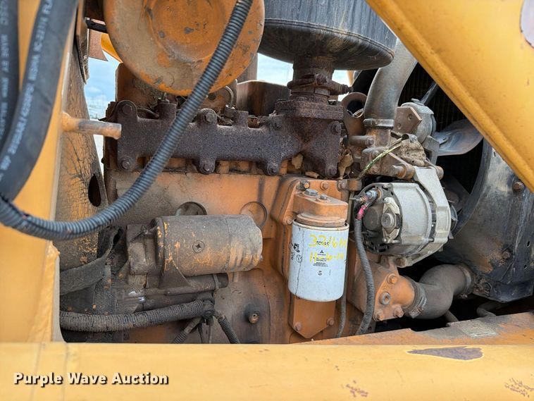 image for item EW8692 1994 Case 580 Super K backhoe