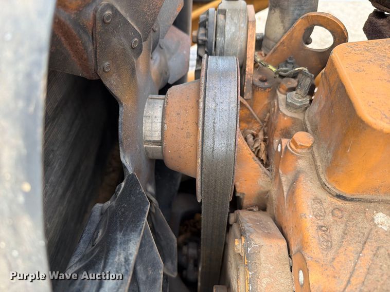 image for item EW8692 1994 Case 580 Super K backhoe