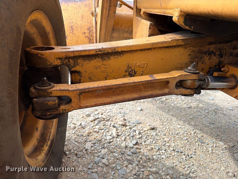 image for item EW8692 1994 Case 580 Super K backhoe