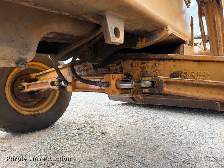 image for item EW8692 1994 Case 580 Super K backhoe