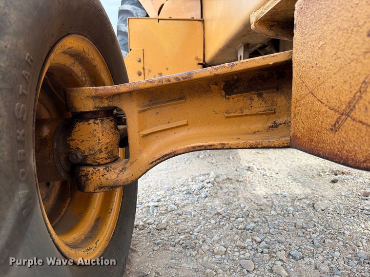 image for item EW8692 1994 Case 580 Super K backhoe