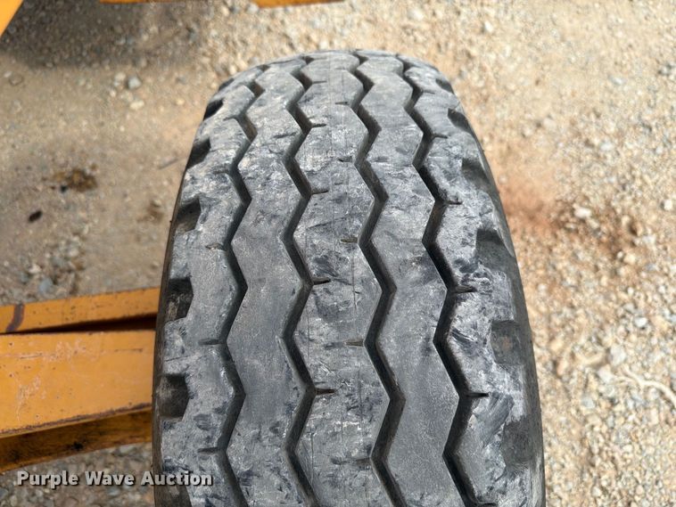 image for item EW8692 1994 Case 580 Super K backhoe