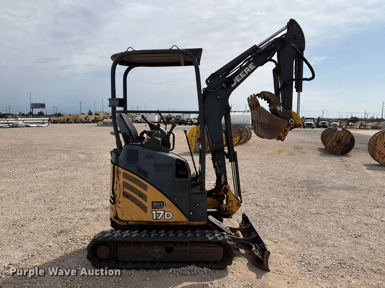image for item EW8694 2013 John Deere 17D mini excavator