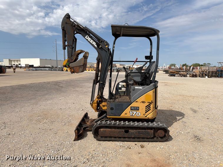 image for item EW8694 2013 John Deere 17D mini excavator
