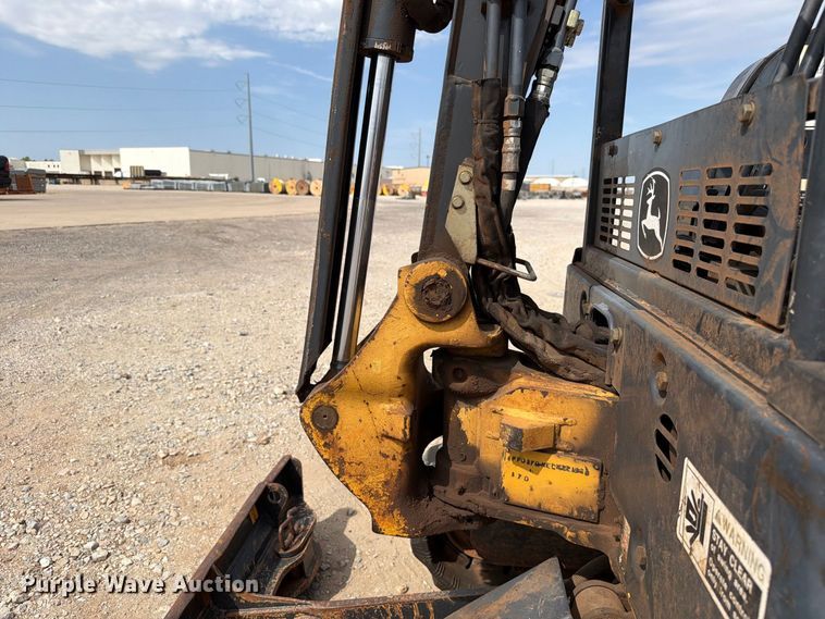 image for item EW8694 2013 John Deere 17D mini excavator