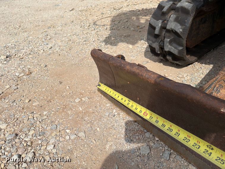 image for item EW8694 2013 John Deere 17D mini excavator