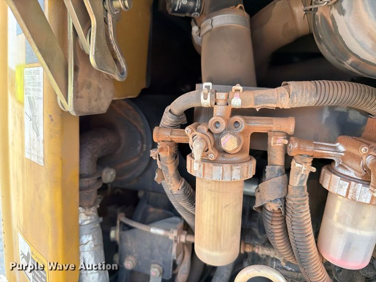 image for item EW8694 2013 John Deere 17D mini excavator