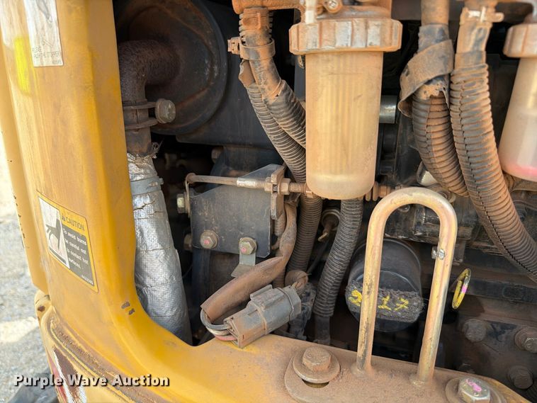 image for item EW8694 2013 John Deere 17D mini excavator