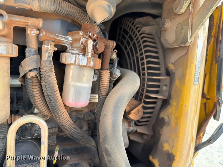 image for item EW8694 2013 John Deere 17D mini excavator