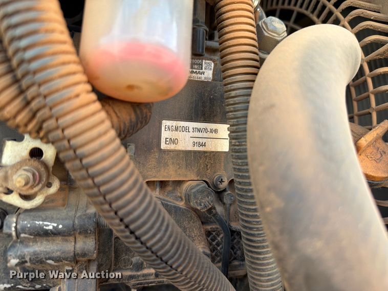 image for item EW8694 2013 John Deere 17D mini excavator