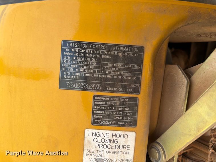 image for item EW8694 2013 John Deere 17D mini excavator