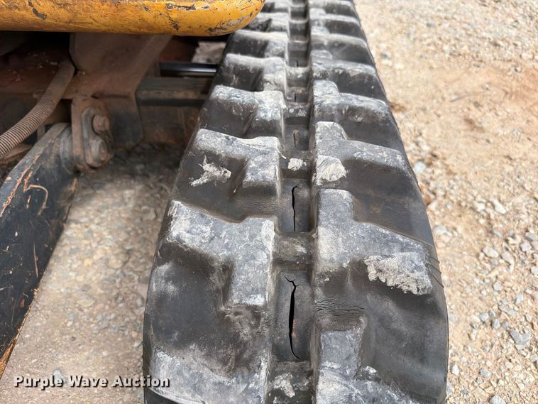 image for item EW8694 2013 John Deere 17D mini excavator