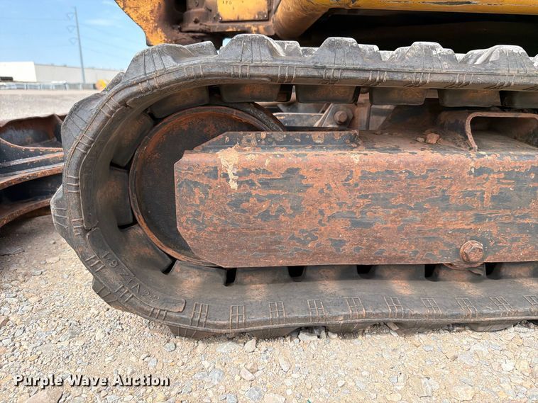 image for item EW8694 2013 John Deere 17D mini excavator
