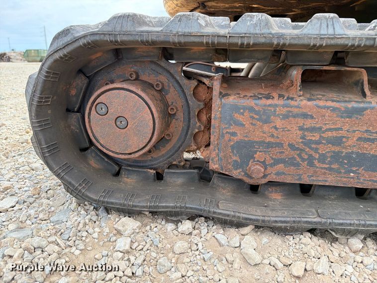 image for item EW8694 2013 John Deere 17D mini excavator