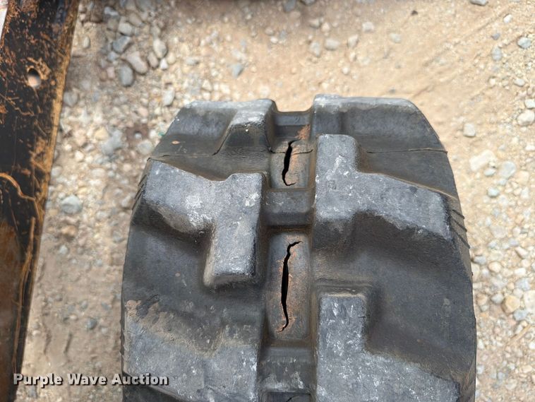 image for item EW8694 2013 John Deere 17D mini excavator