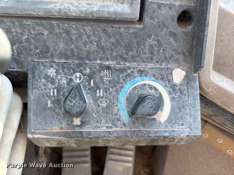 image for item EW8731 1994 Caterpillar 950F Series II wheel loader