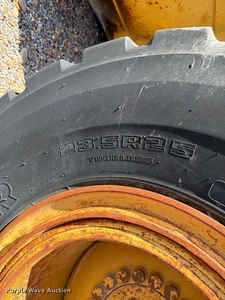 image for item EW8731 1994 Caterpillar 950F Series II wheel loader