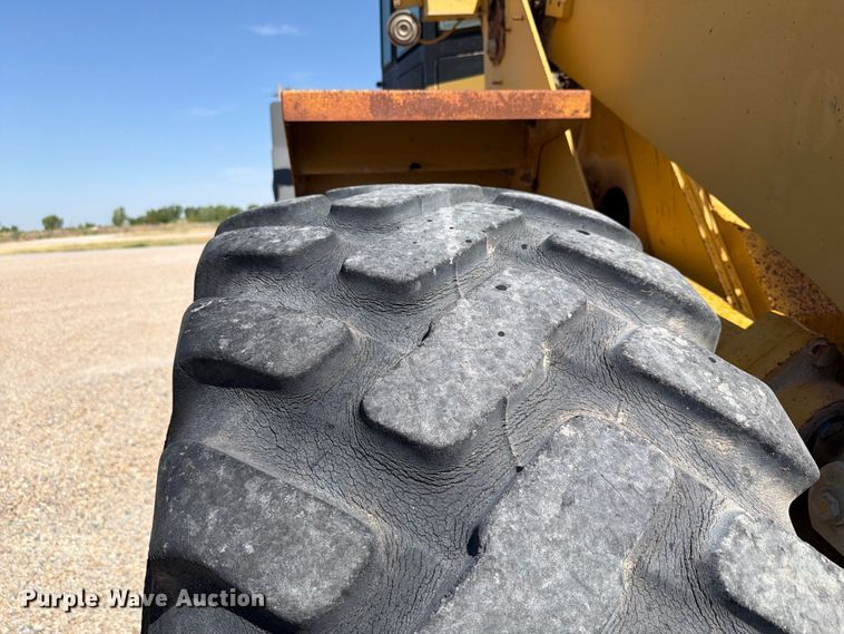 image for item EW8731 1994 Caterpillar 950F Series II wheel loader
