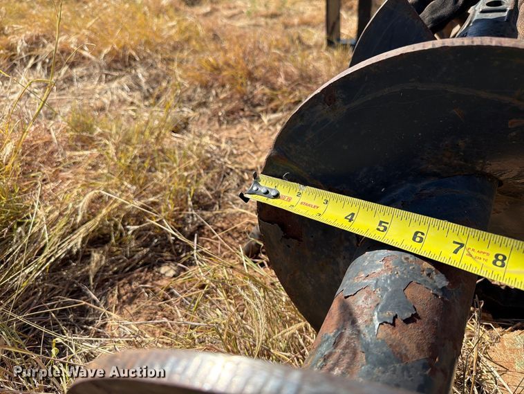 image for item EW8735 2011 Caterpillar A19B skid steer auger