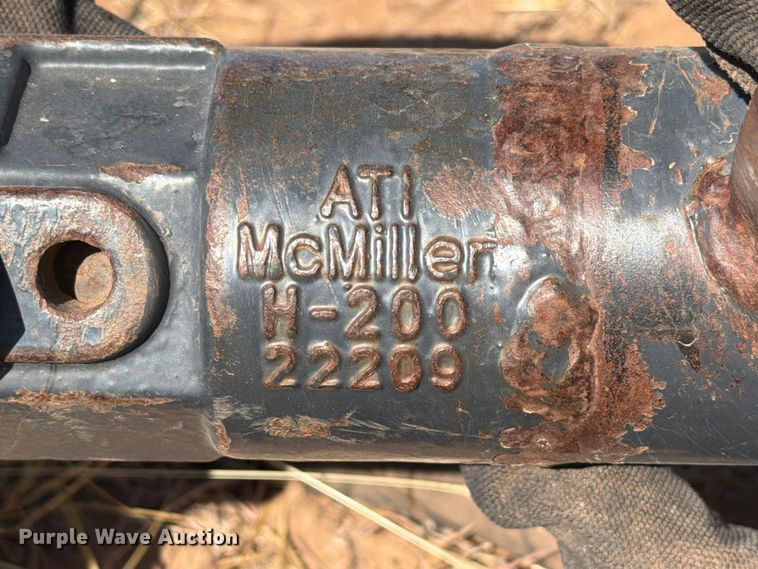 image for item EW8735 2011 Caterpillar A19B skid steer auger