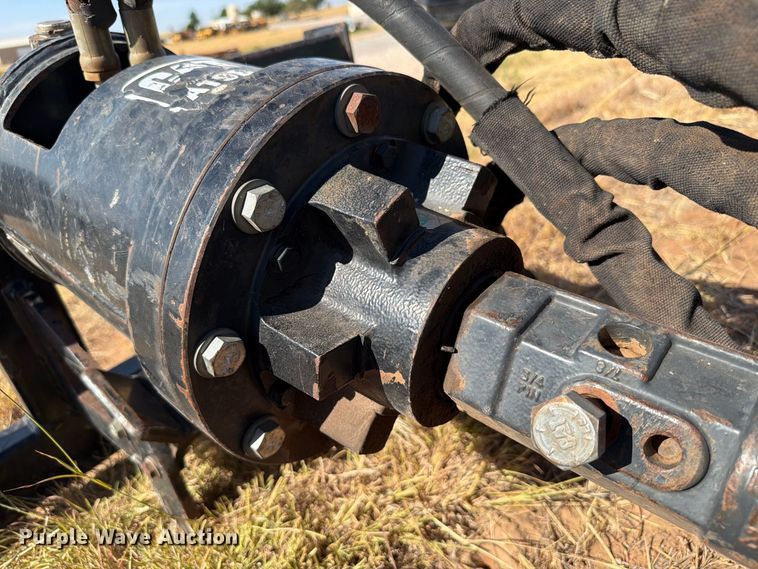 image for item EW8735 2011 Caterpillar A19B skid steer auger