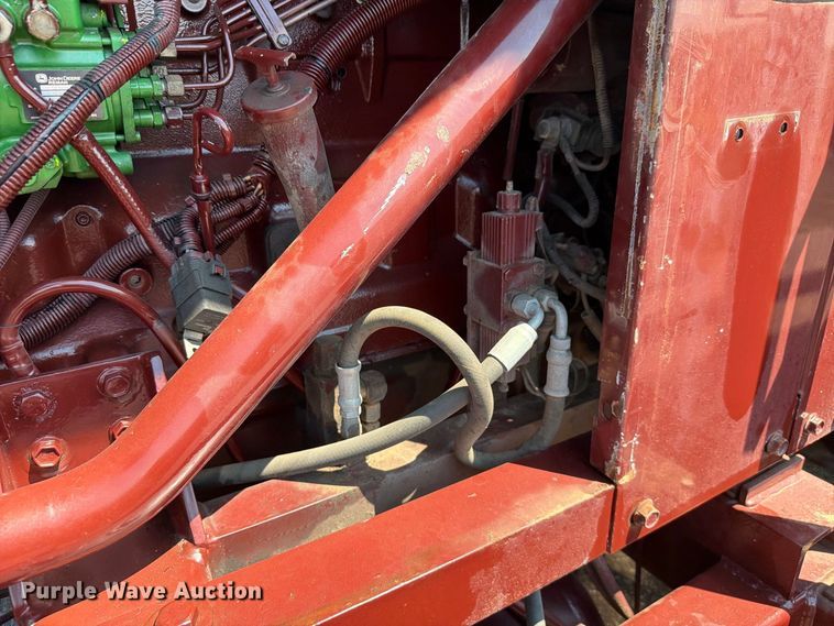 image for item EW8743 Vector Technologies, Ltd.  07031 vacuum excavator