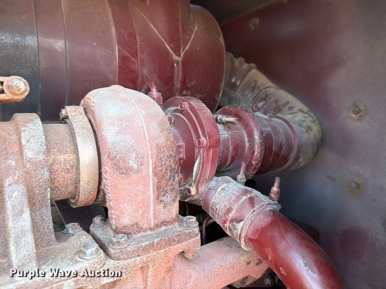 image for item EW8743 Vector Technologies, Ltd.  07031 vacuum excavator