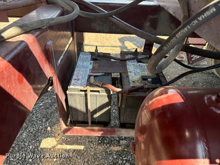 image for item EW8743 Vector Technologies, Ltd.  07031 vacuum excavator